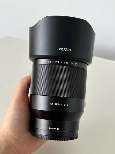 Viltrox 8 stm af - 85,